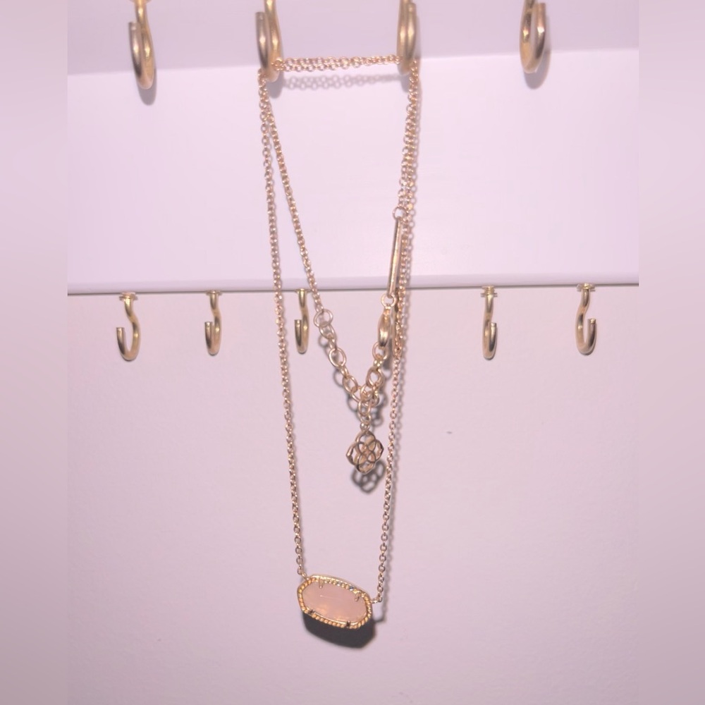 Kendra Scott- Elisa Gold Pendant Necklace Rose Quartz